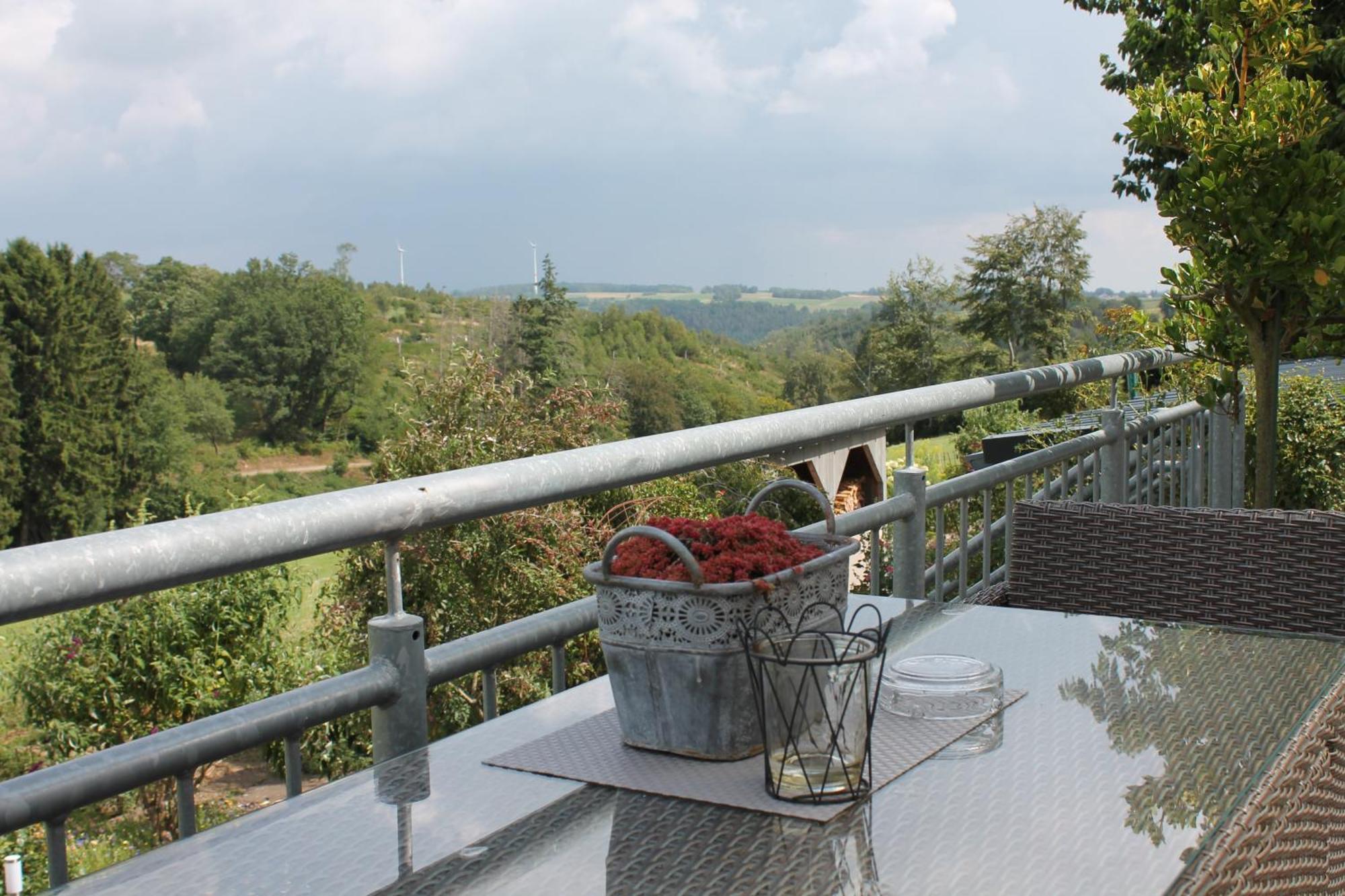 Eifel-Ferienhaus Landblick Hurtgenwald Bagian luar foto